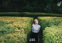 张雪迎巴黎胶片封面释出 在细雨中仿佛精灵穿越林间