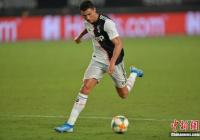 意大利杯：C罗主罚点球绝平 AC米兰1 ：1尤文图斯