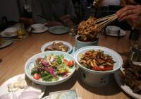 外卖年夜饭成为很多家庭热衷的新选择 外卖年夜饭成为很多家庭热衷的新选择