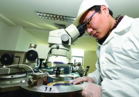 以新兴产业新优势培育为导向 上半年余姚工业经济高歌猛进