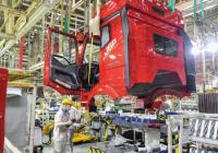 如何看待实际经济增长率与潜在经济增长率之间的关系？