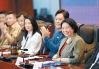 电台实况转播的幕后藏着怎样惊心动魄的故事? 电台实况转播的幕后藏着怎样惊心动魄的故事?