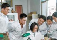 郑晓龙执导周迅主演 《屠呦呦的礼物》正在热播