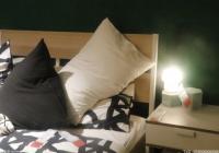 既是全身疾病的反应点又是疾病的治疗点 压一压耳朵拥有好睡眠 既是全身疾病的反应点又是疾病的治疗点 压一压耳朵拥有好睡眠