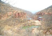 岭南地区的先民们过着怎样的生活？用什么样的器皿吃饭？